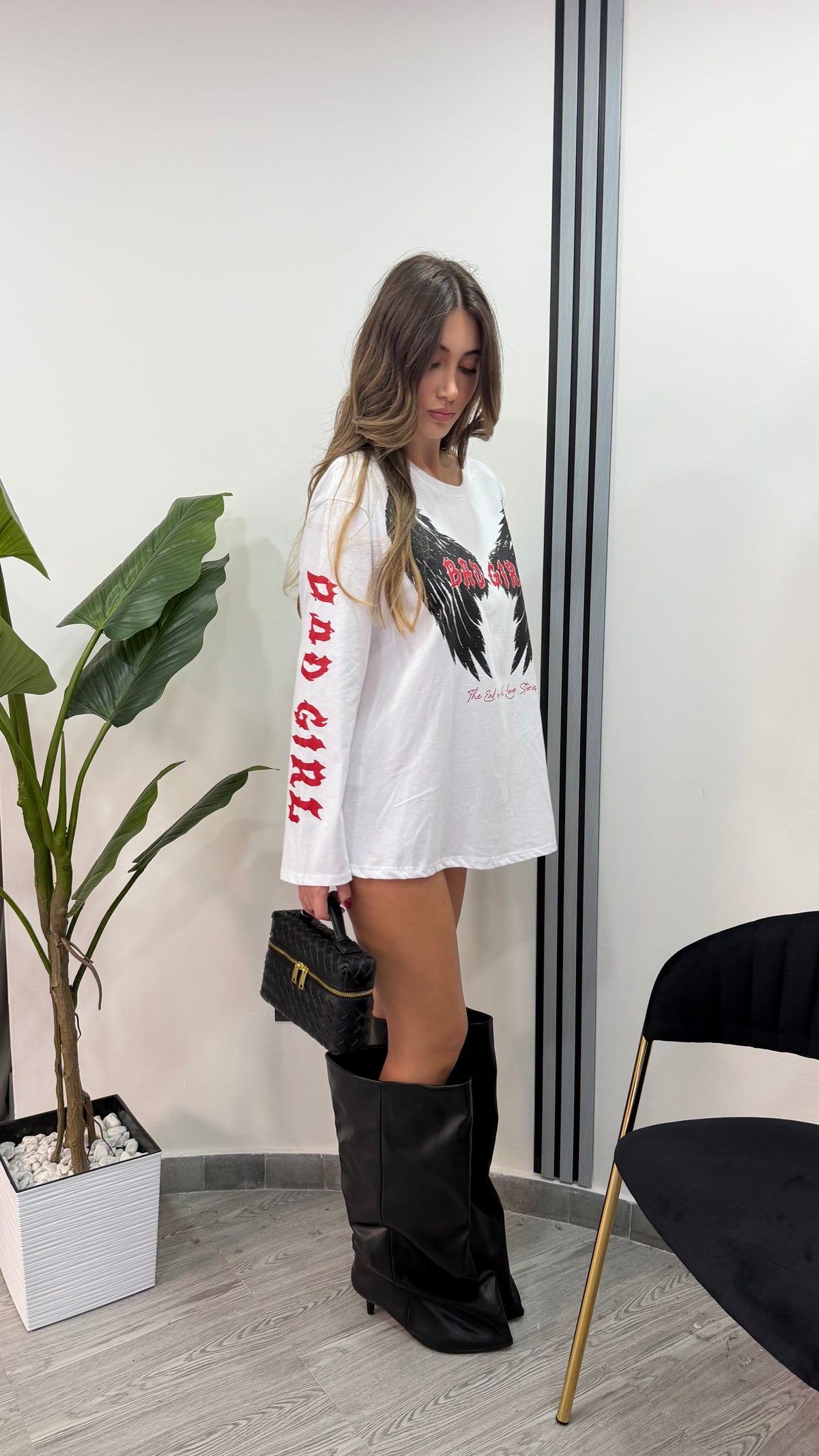 LONG SLEEWE BAD GIRL WHITE