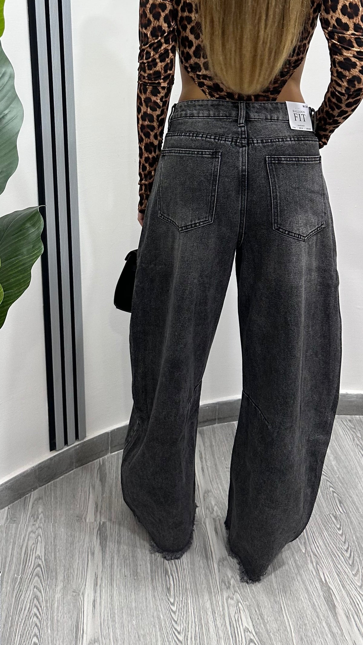DENIM BALLON BLACK TAGLIO VIVO