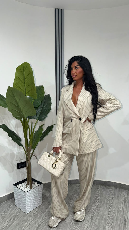 COORDINATO CLASSIC JESSY BURRO