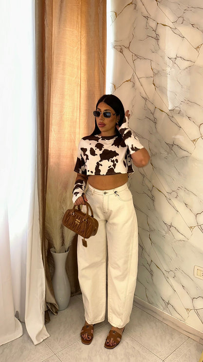 T-SHIRT CROP CON MANICOTTI